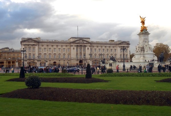 buckingham-palace