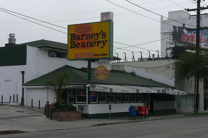 Barney's Beanery in Santa Monica